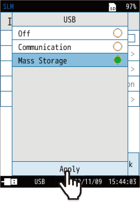 Touch [Mass Storage] on the [USB] screen, and touch [Apply].